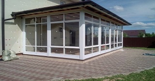 Остекление веранды Урюпинск, цена от 9957 руб.