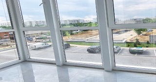 Панорамное остекление балкона Урюпинск цена от 11 тыс. руб. м/п.