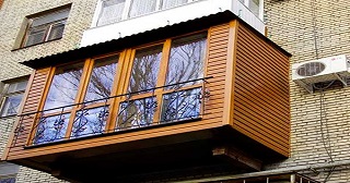 Внешняя отделка балкона Урюпинск цена от 1049 руб. м/2.