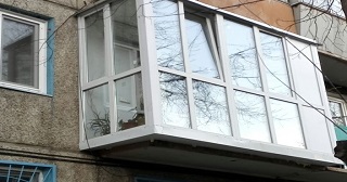 Остекление с выносом под ключ Урюпинск, цена от 2621 руб.