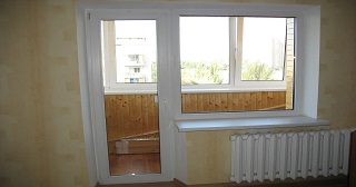 Ремонт балконной двери Урюпинск, цена от 996 руб.